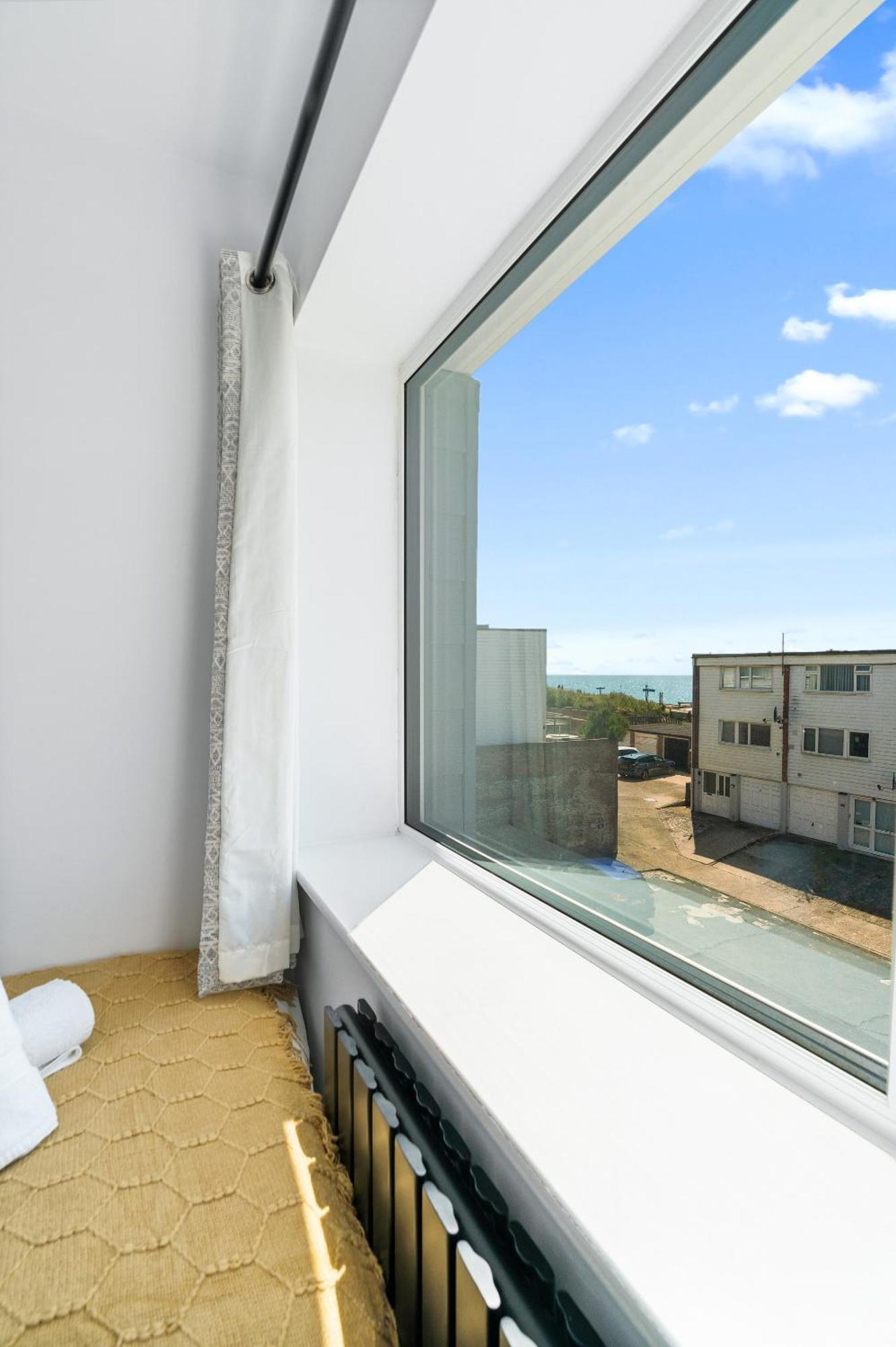 Cliff Rise Villa Seaford Exterior photo